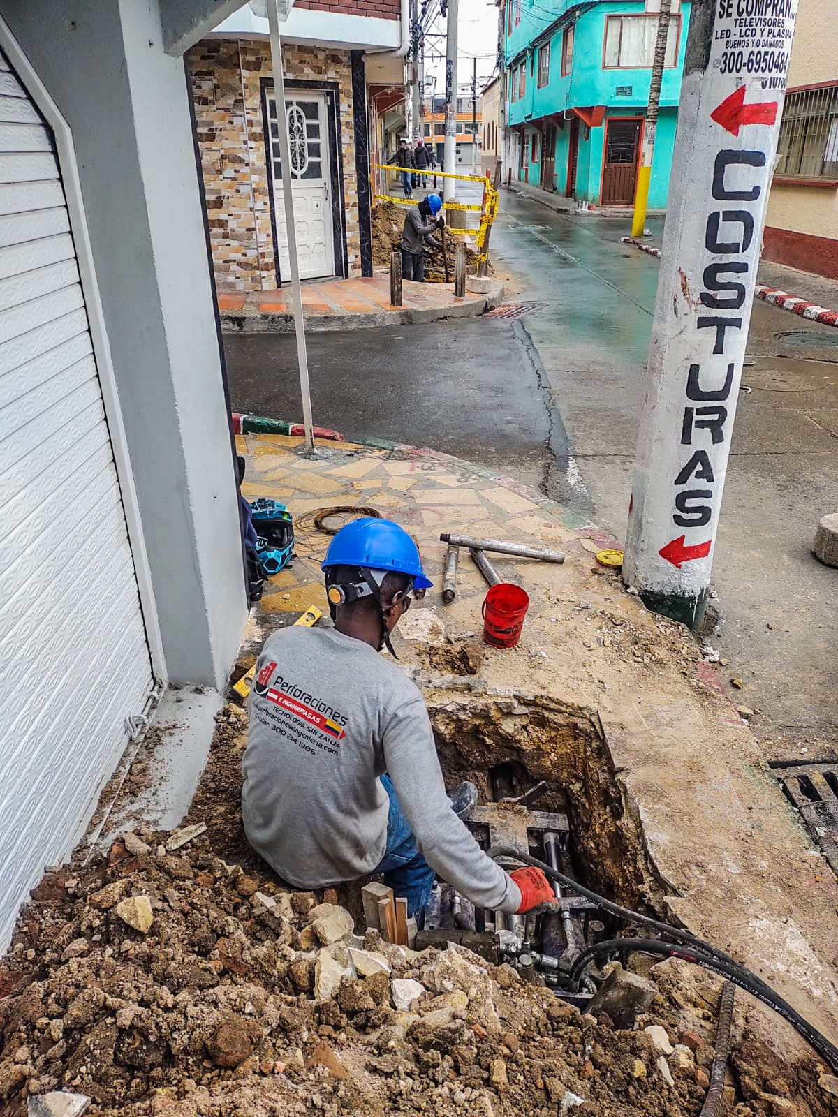 Topos / Pilot Drilling